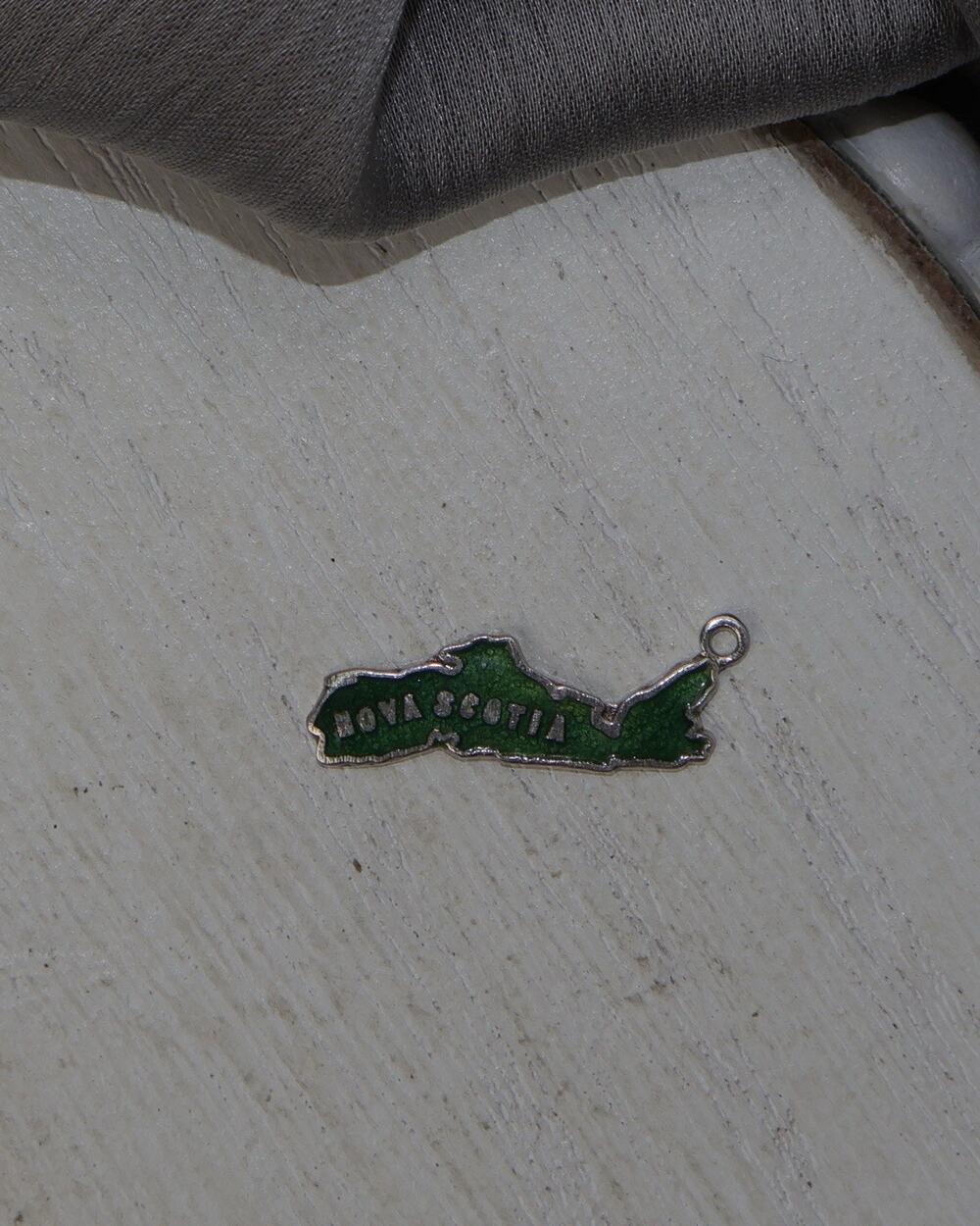 Vintage Sterling Silver Green Enamel Nova Scotia Charm 0.6G / 0.8in